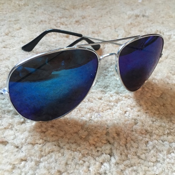 Reflective blue aviators - Picture 2 of 3
